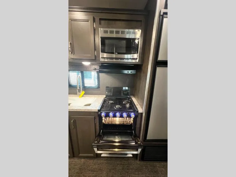 2021 Jayco Jay Flight Octane 255 - Photo 4