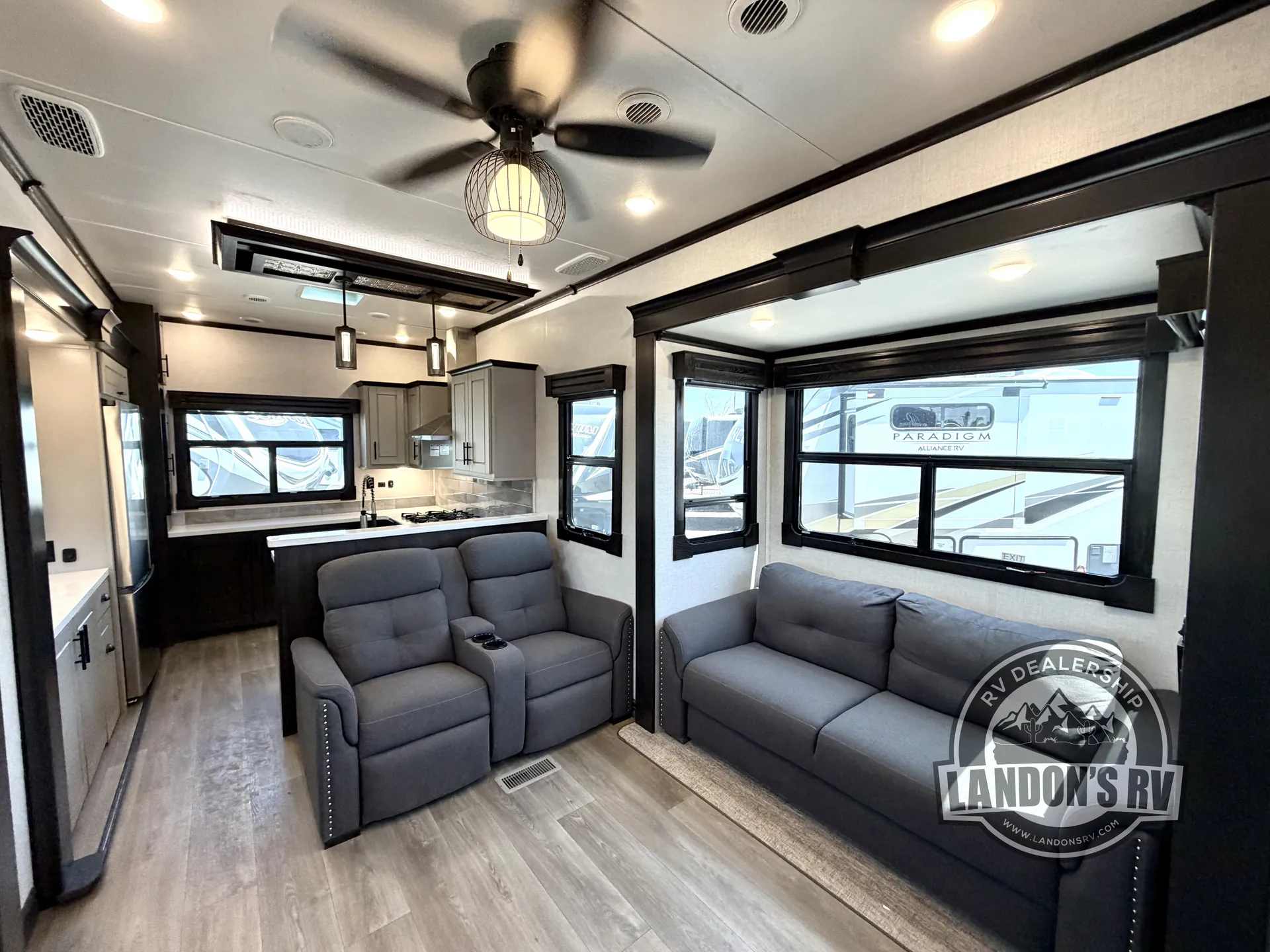 2021 CrossRoads Redwood RW4001LK