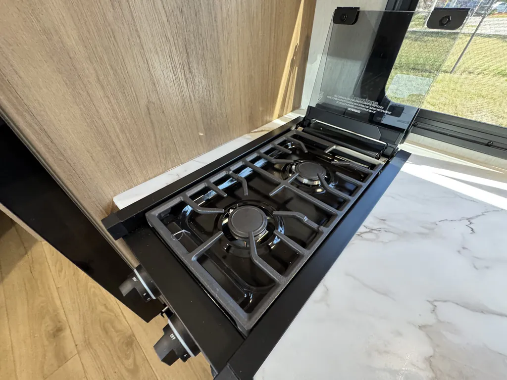 2027 Coachmen Apex Nano 186BH, Photos photo 12