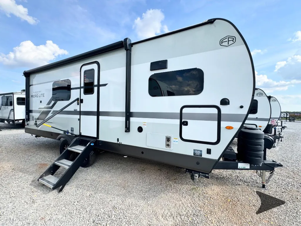 2026 Forest River Flagstaff Micro Lite 25MBR, Photos photo 3