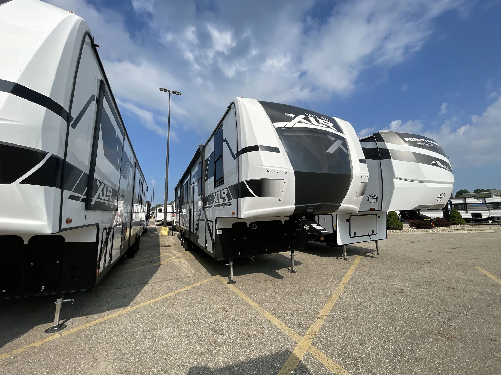 2024 Forest River XLR Nitro 39G15 - Photo 2