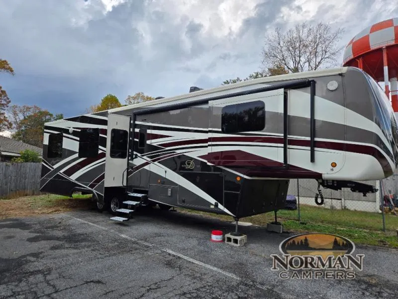 2019 DRV Mobile Suites 40KSSB4 - Photo 2