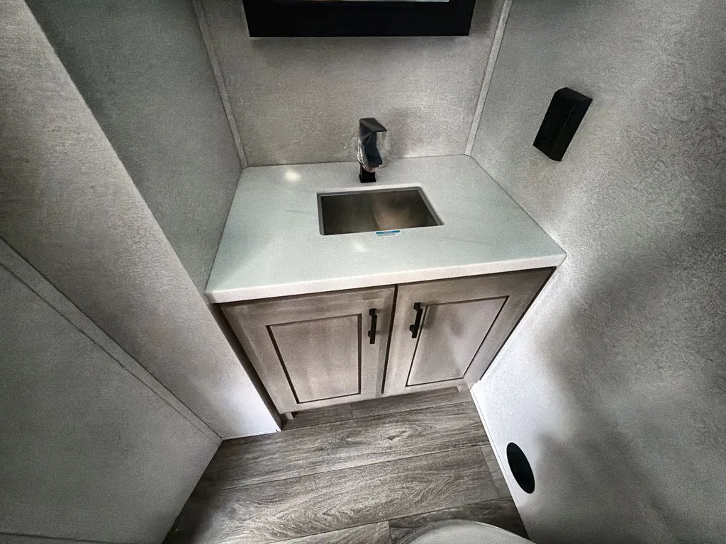 2027 Jayco Pinnacle 36FBTS, Photos photo 36