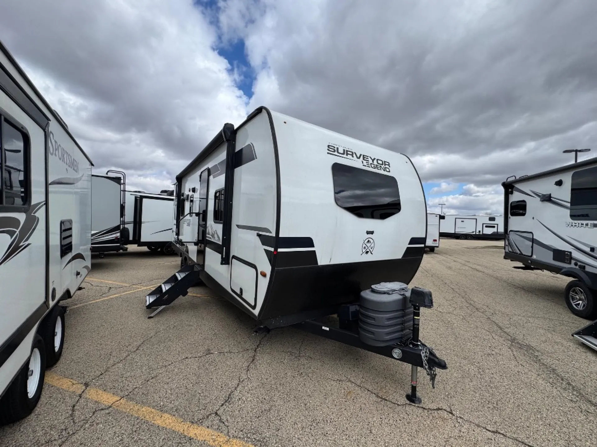2024 Forest River Surveyor Legend 260BHLE - Photo 2