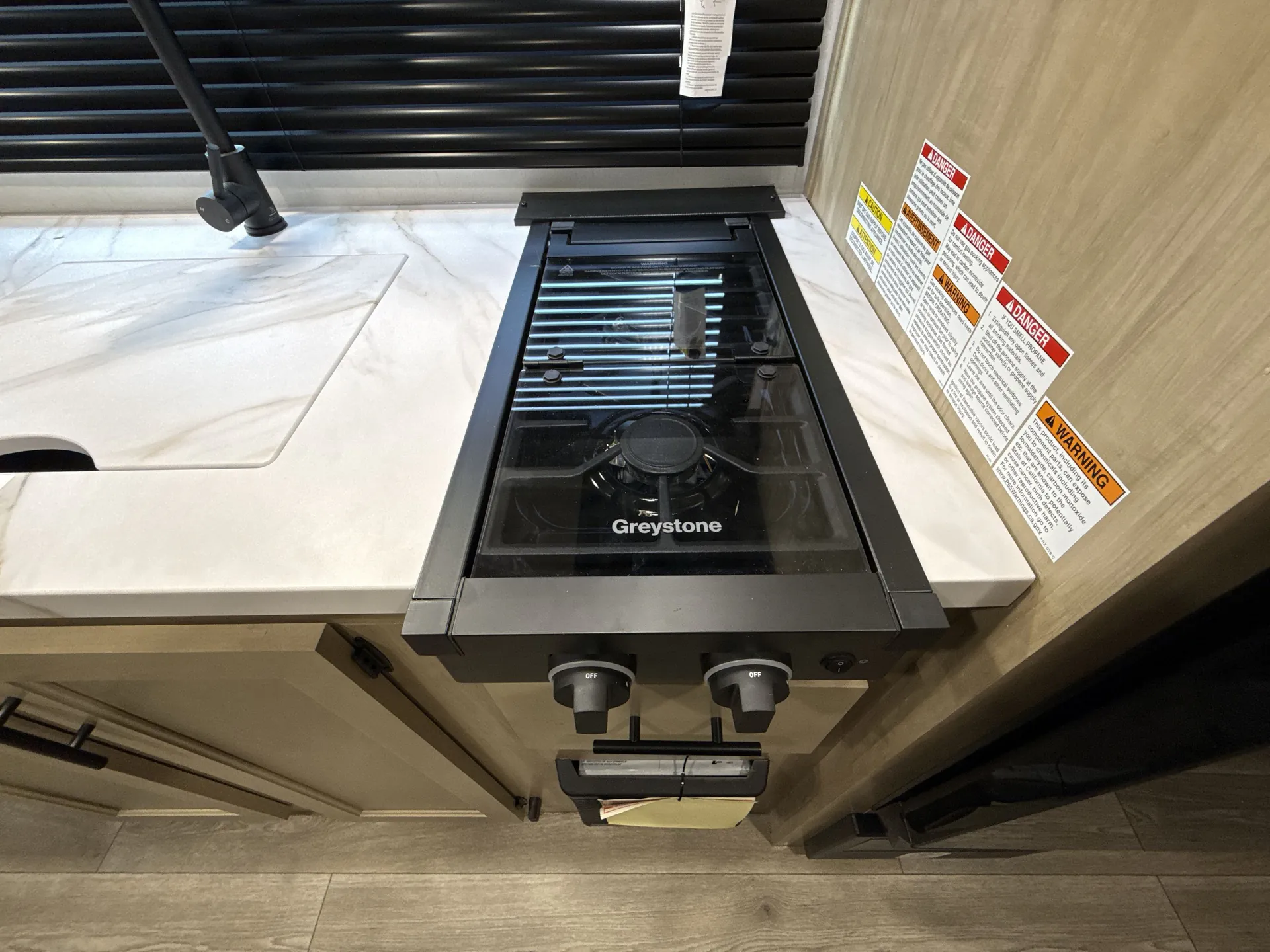 2027 Forest River Cherokee Wolf Pup 17JW — stove oven