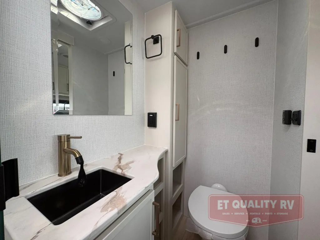 2026 Brinkley Model Ix 20X, Photos photo 16