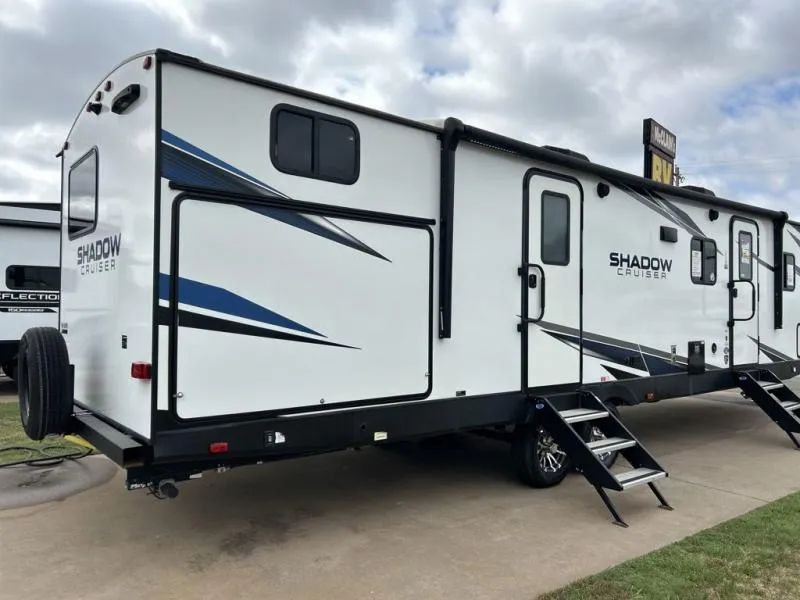2023 Cruiser RV Shadow Cruiser 325BHS - Photo 3