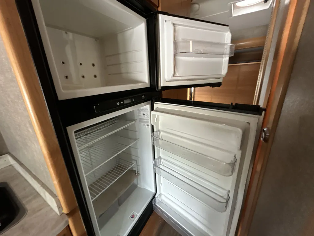 2018 Tiffin Wayfarer 24 QW, Photos photo 23