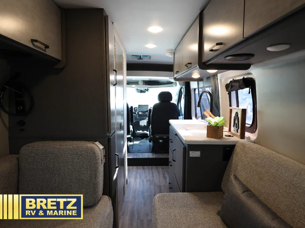 2026 Thor Motor Coach Tellaro 20U, Photos photo 25