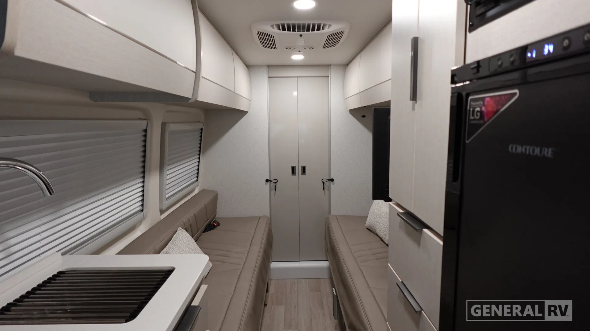 2026 Thor Motor Coach Sanctuary 24A - Photo 3