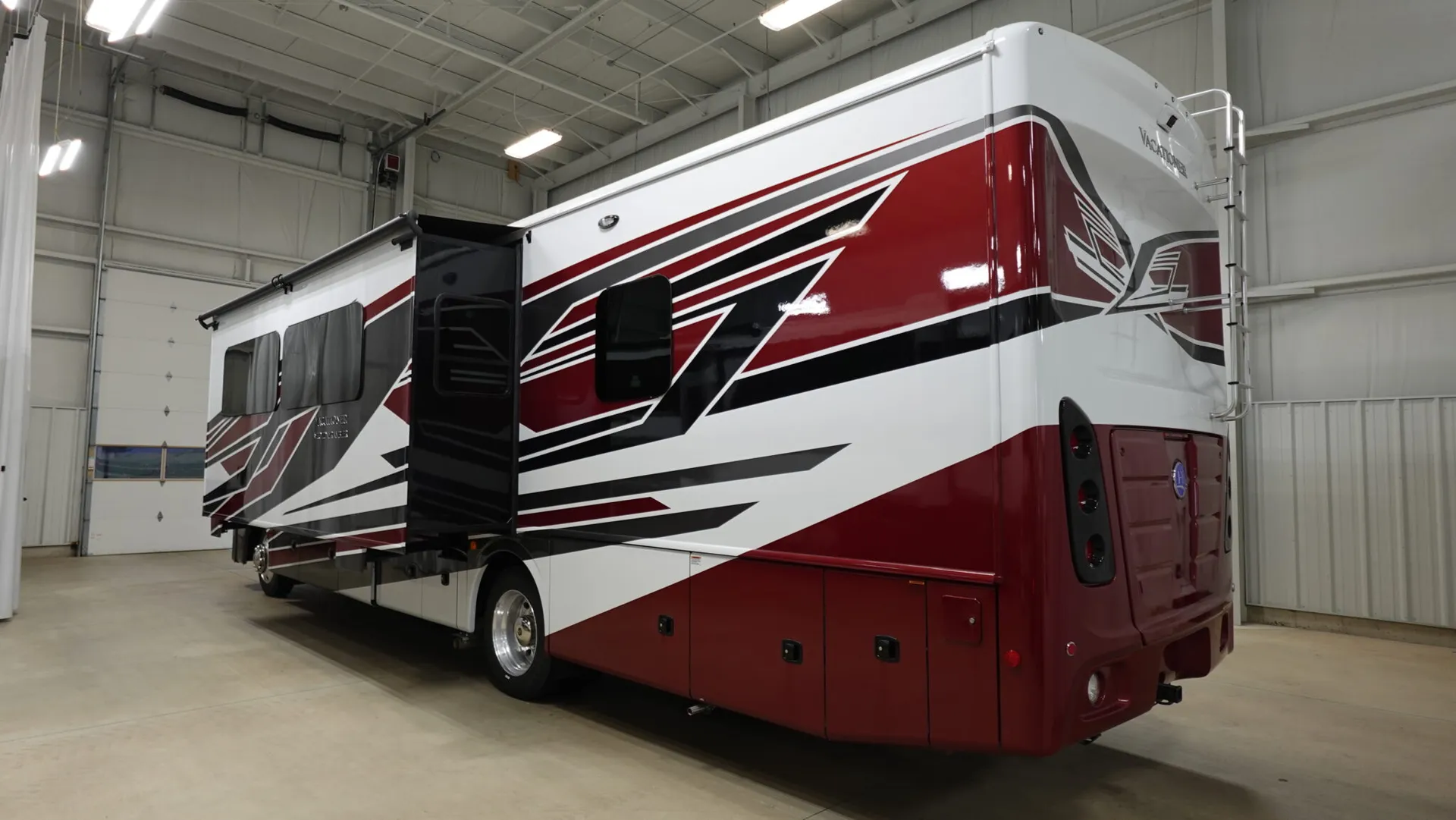 2026 Holiday Rambler Vacationer 35K - Photo 4