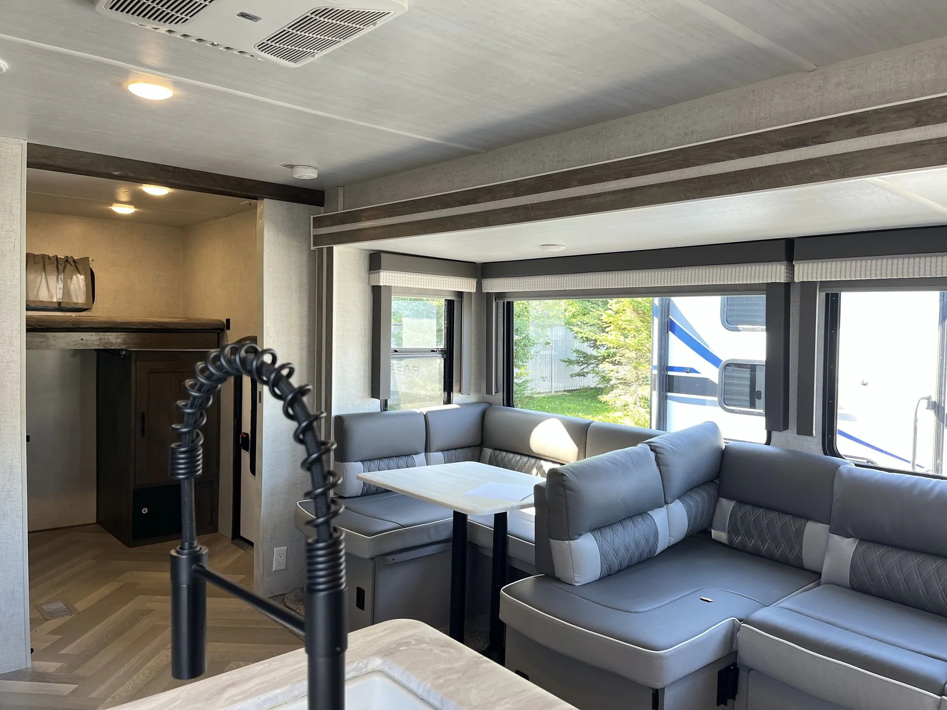 2022 Forest River Wildwood 29VBUD — Photo 5