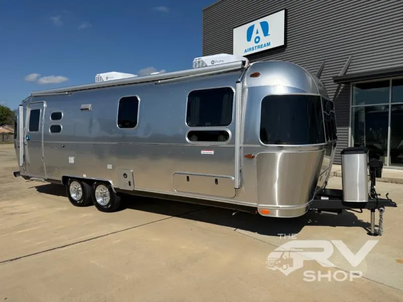 2026 Airstream International 27FB Twin - Photo 2