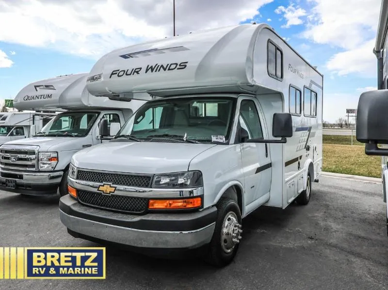 2026 Thor Motor Coach Four Winds 19X - Photo 4