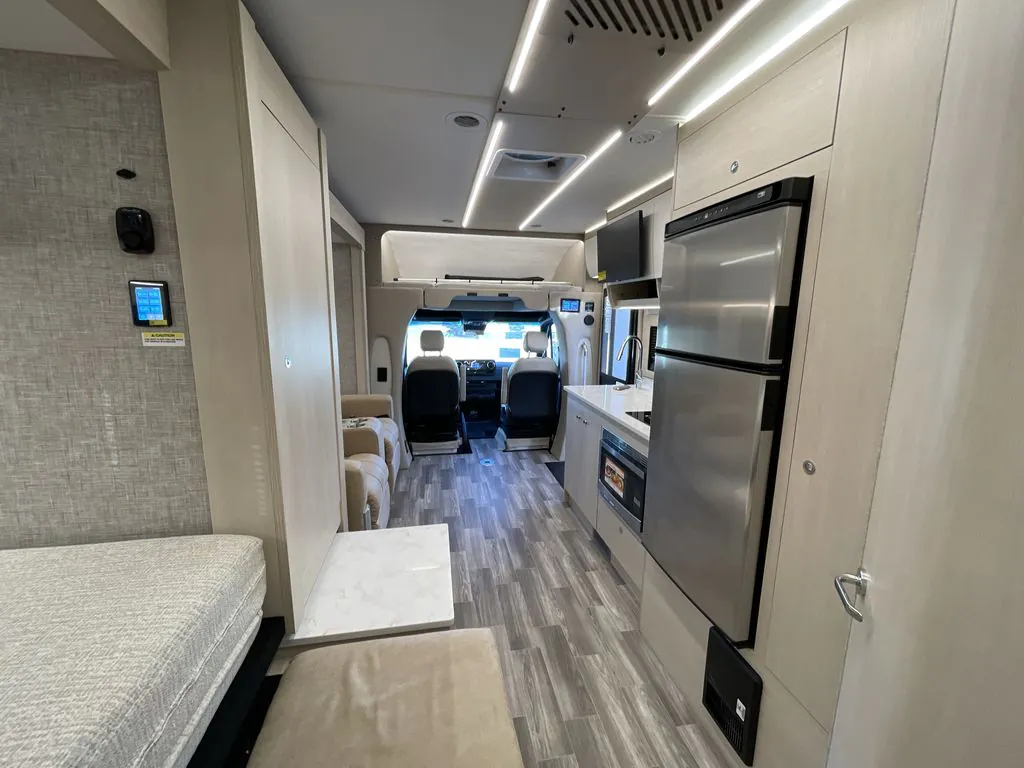 2026 Tiffin Wayfarer 25 XPW, Photos photo 9