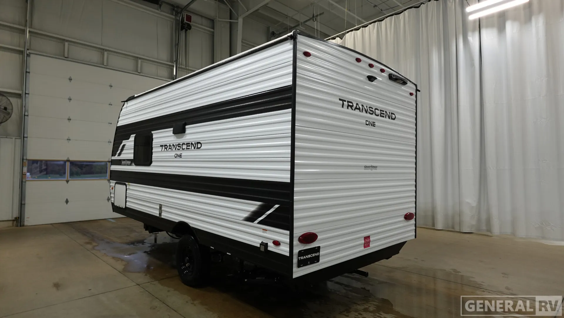 2026 Grand Design Transcend One 151RB - Photo 4