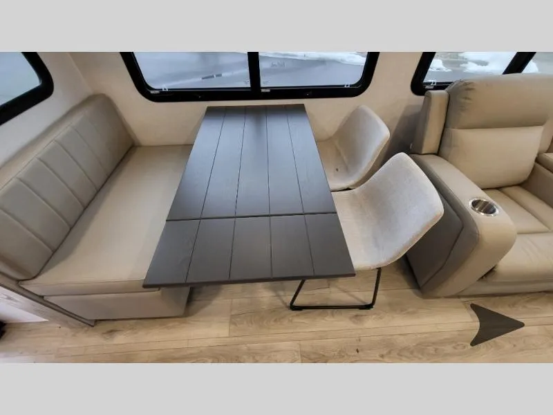 2025 Forest River Rockwood Signature 8337RL - Photo 4