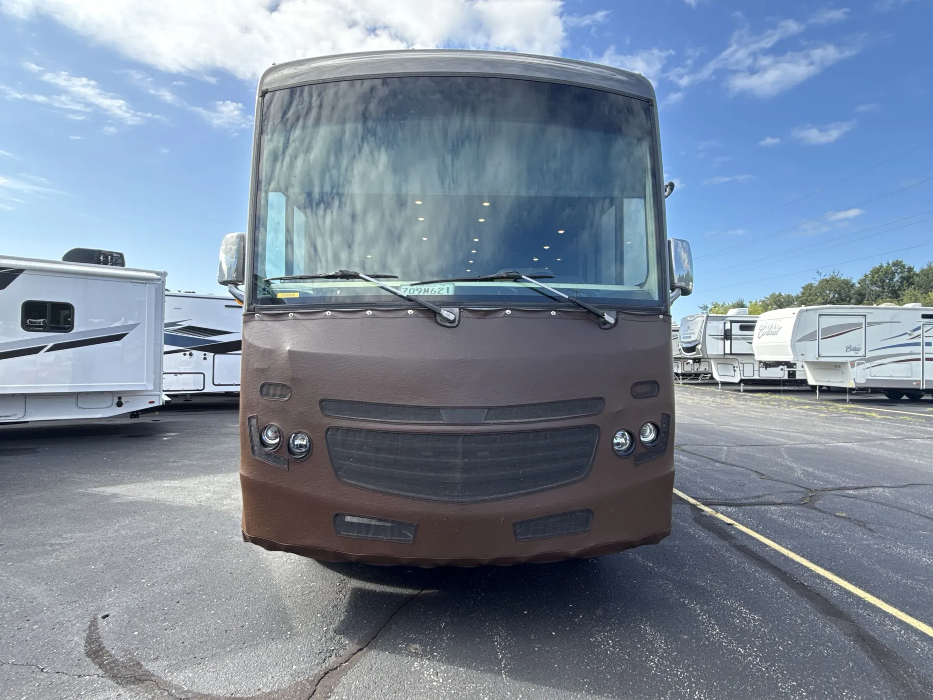 2016 fleetwood Bounder 35K — front