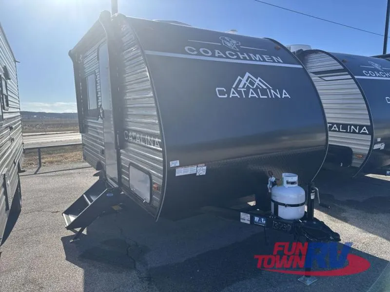 2026 Coachmen Catalina Summit Series 7 134RDX - Photo 3