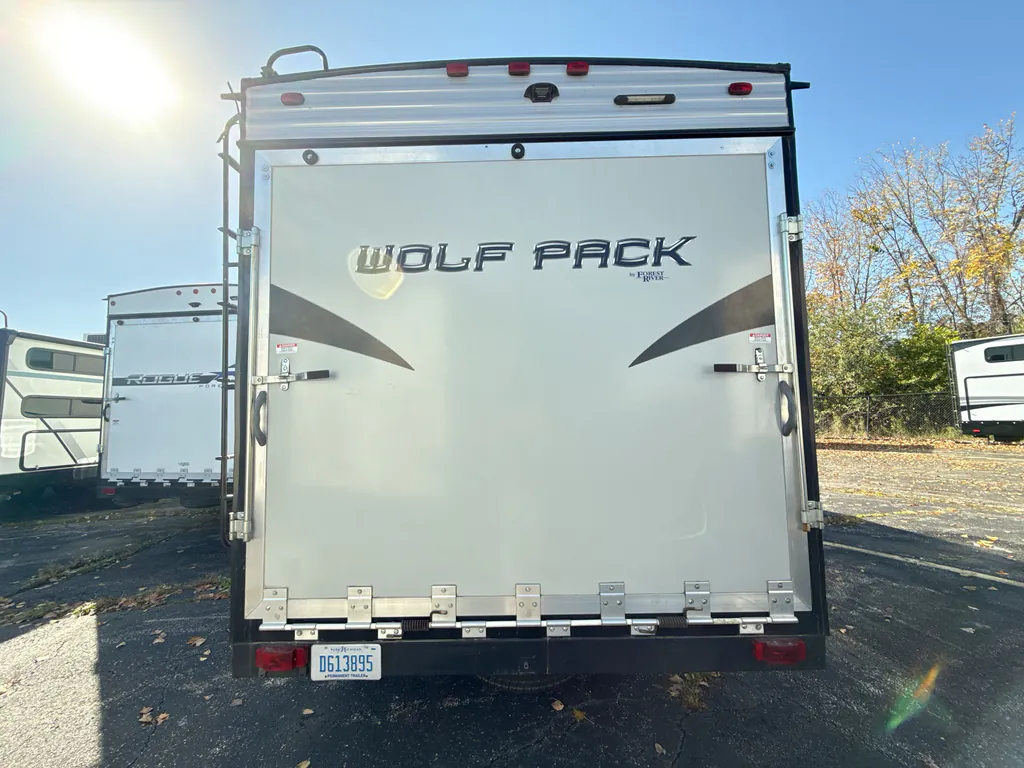 2017 Forest River Cherokee Wolf Pack 24PACK14+, Photos photo 6