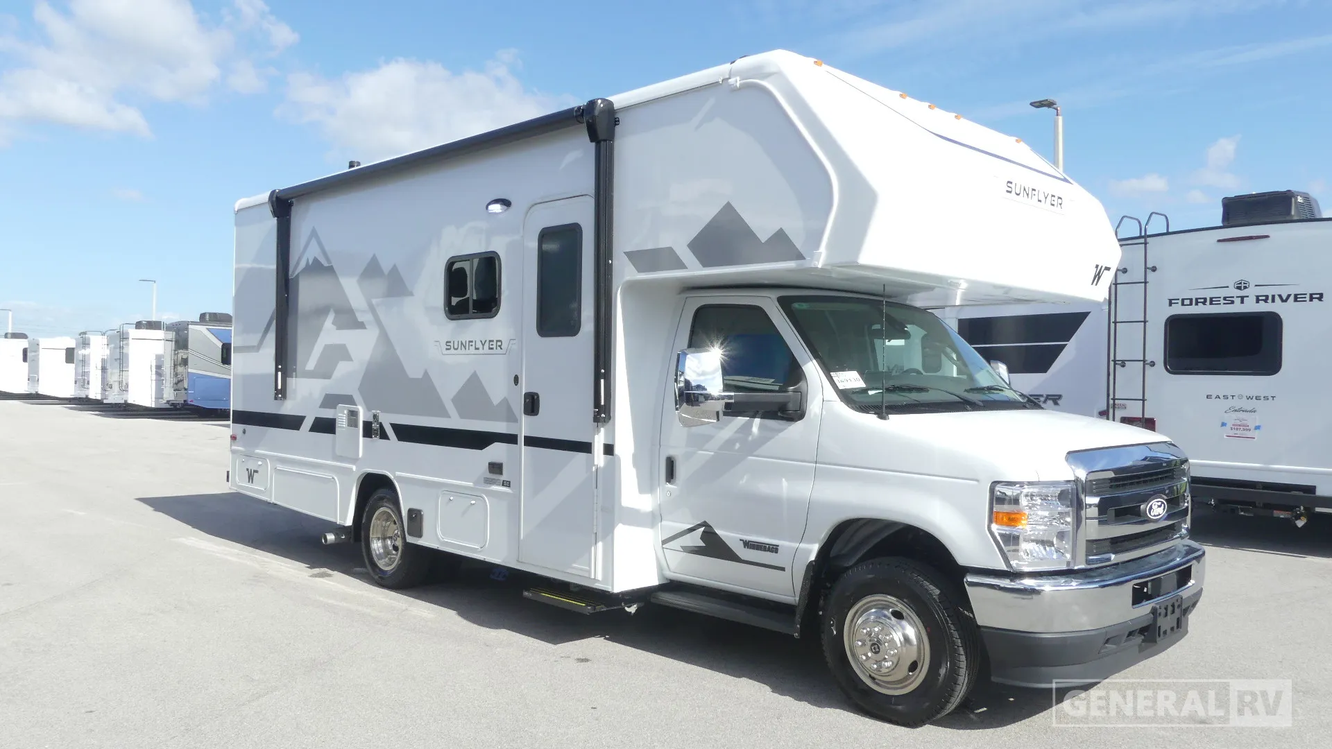 2027 Winnebago Sunflyer 22RS - Photo 2