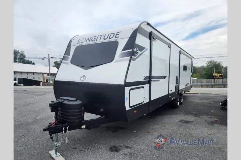 2026 East to West Longitude 310RL - Photo 4