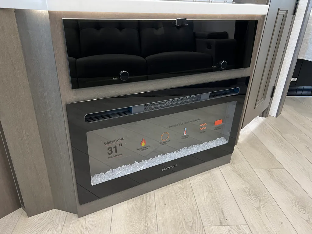 2027 Entegra Coach Accolade 37K, Photos photo 18