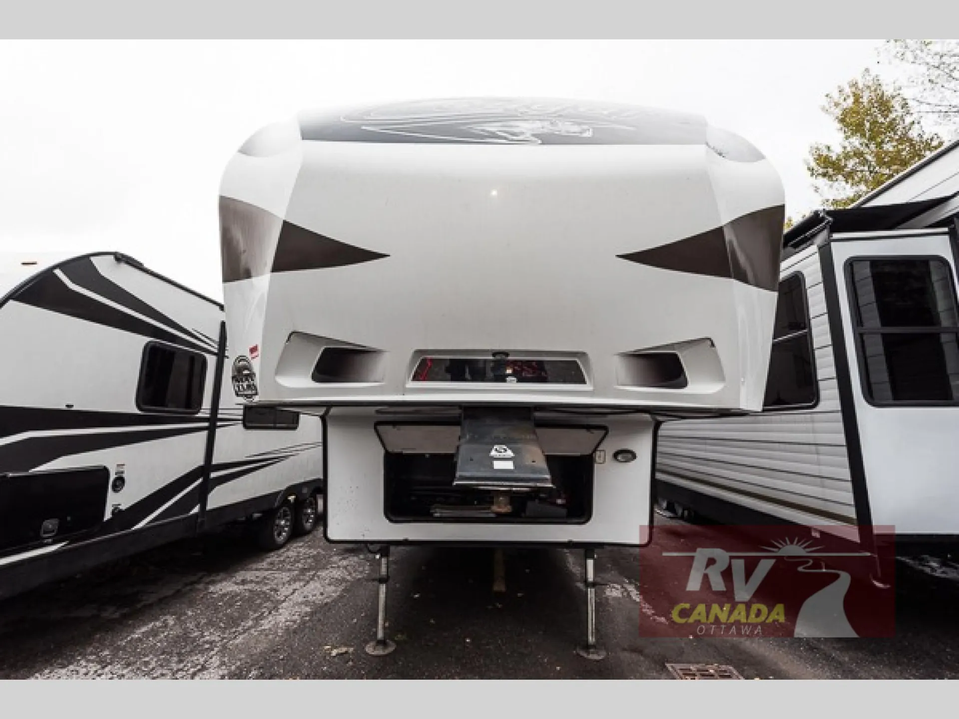 2015 Keystone Cougar 326SRX - Photo 4