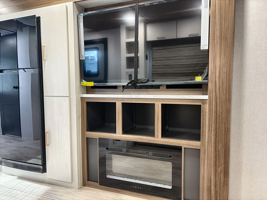 2026 Forest River Vibe Extreme Lite 2500CK, Photos photo 3