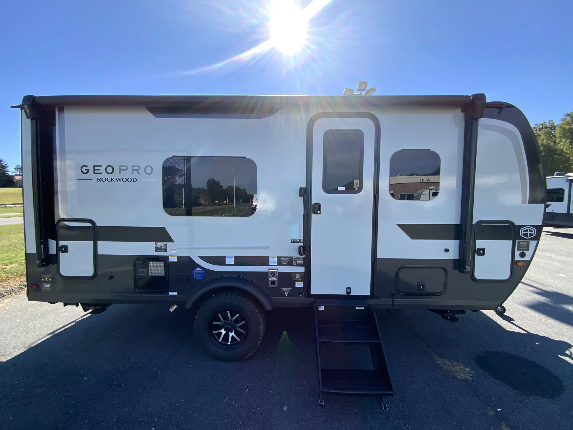 2027 Forest River Rockwood Geo Pro G19FDT - Photo 2
