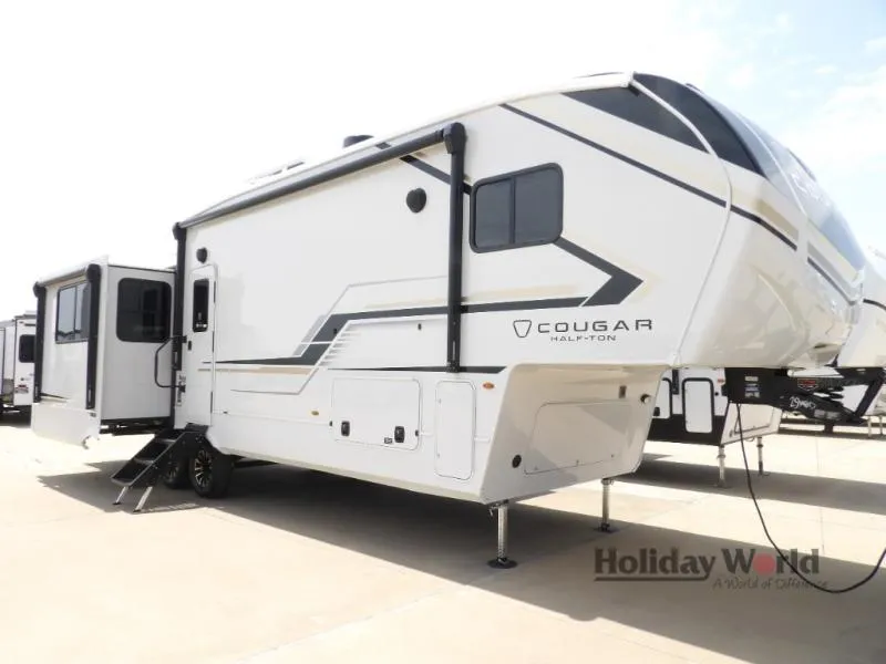 2026 Keystone Cougar Half-Ton 29MBD - Photo 2