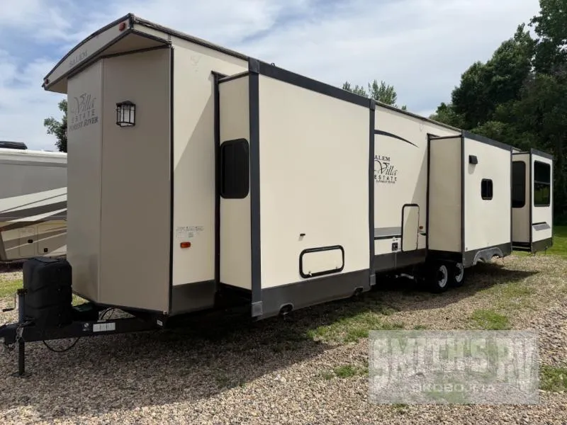 2018 Forest River RV Salem Villa Series Used    395RET Estate - Photo 3