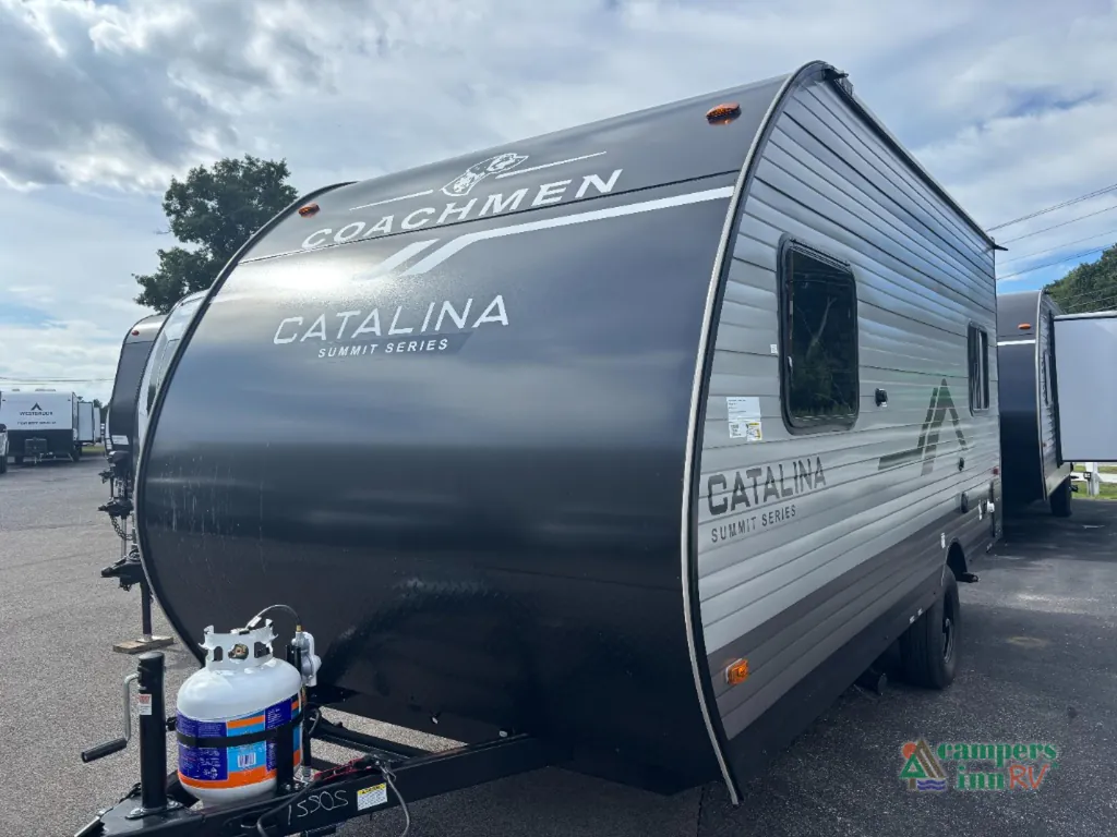 2027 Coachmen Catalina Summit Series 7 154RDX, Photos photo 3