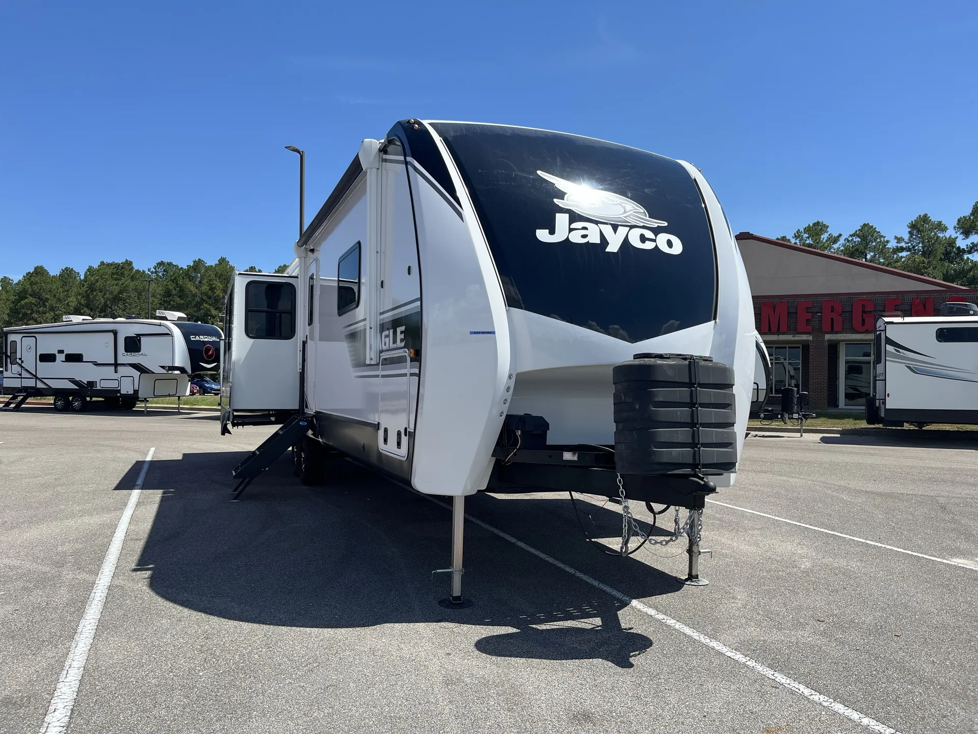 2024 Jayco Eagle 294CKBS - Photo 2
