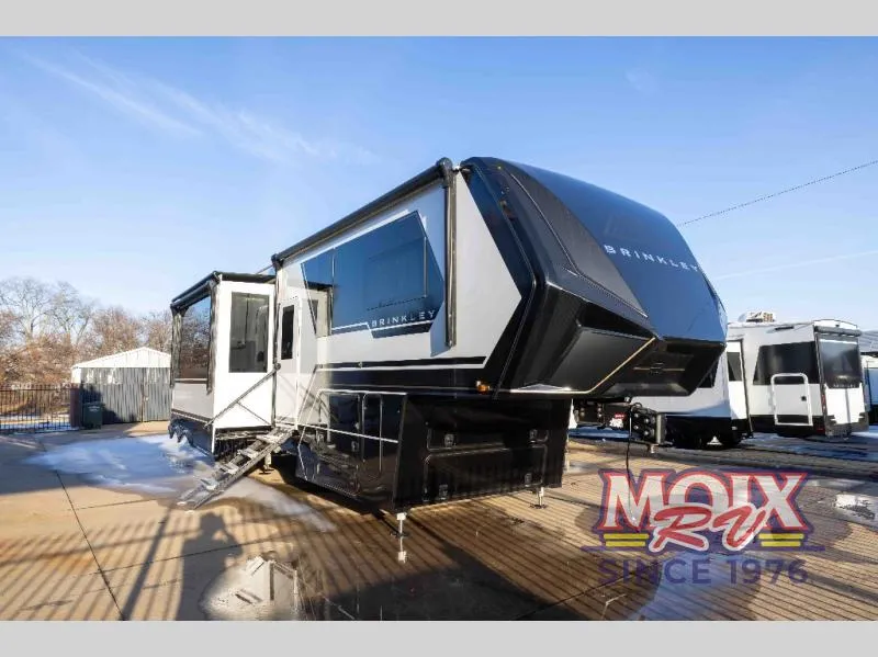 2026 Brinkley Model G 4100 - Photo 2