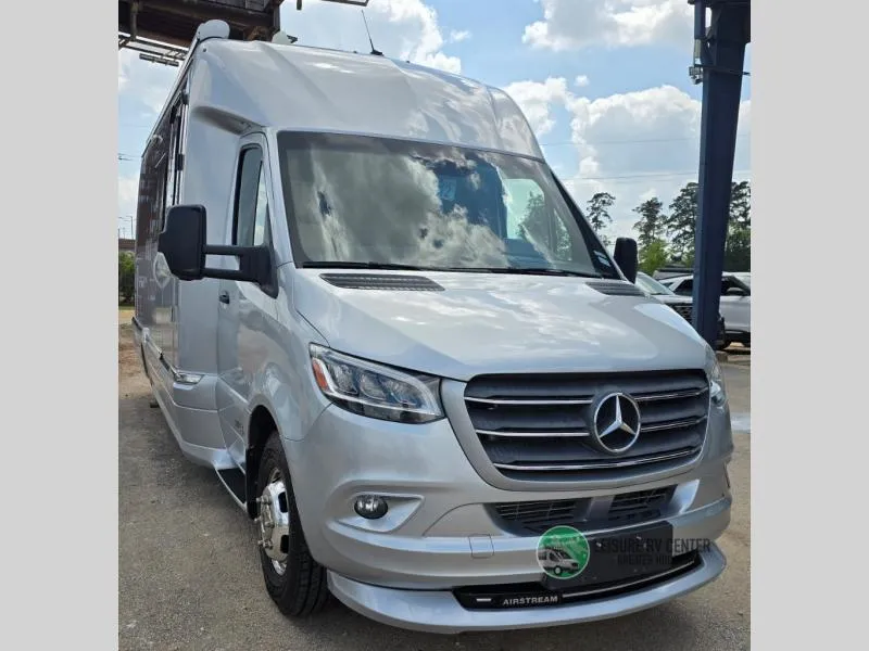 2020 Airstream Atlas Used    TOMMY BAHAMA - Main photo