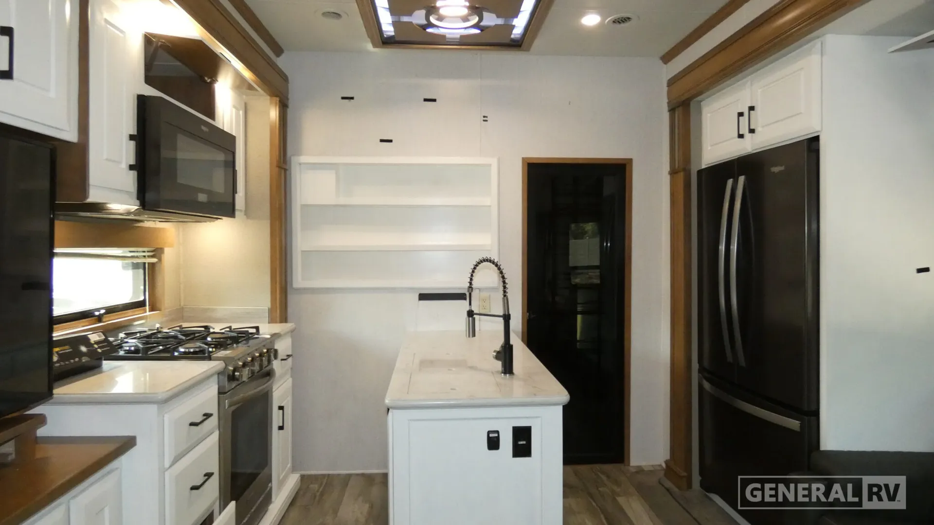 2021 DRV Luxury Suites FullHouse MX450 - Photo 3