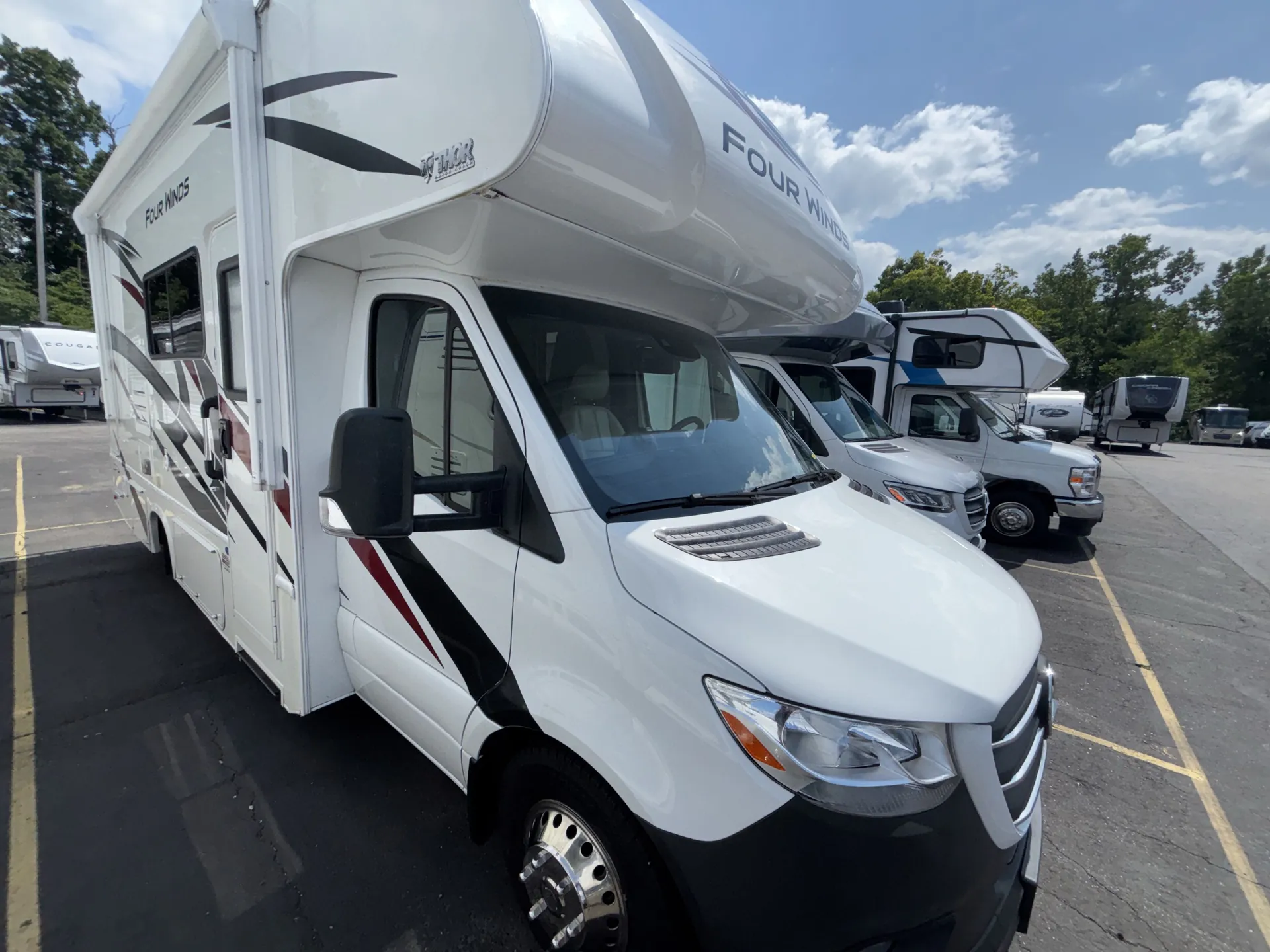 2023 Thor Motor Coach Four Winds Sprinter 24LT - Photo 2