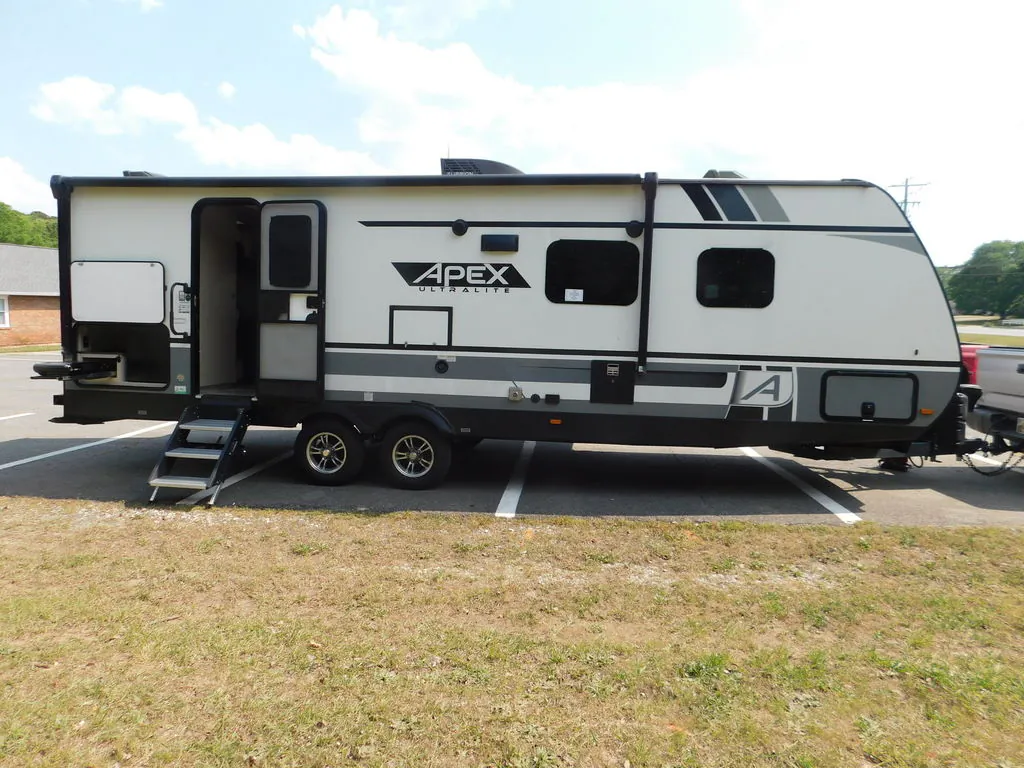2022 Coachmen Apex 265RBSS - Photo 4