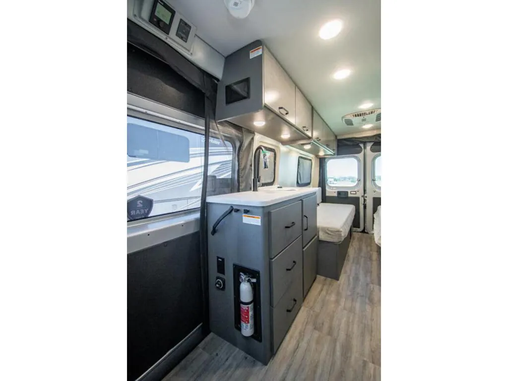 2026 Thor Motor Coach Tellaro Sport 20U, Photos photo 7