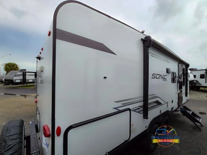 2025 Venture RV Sonic 211VDB - Photo 3