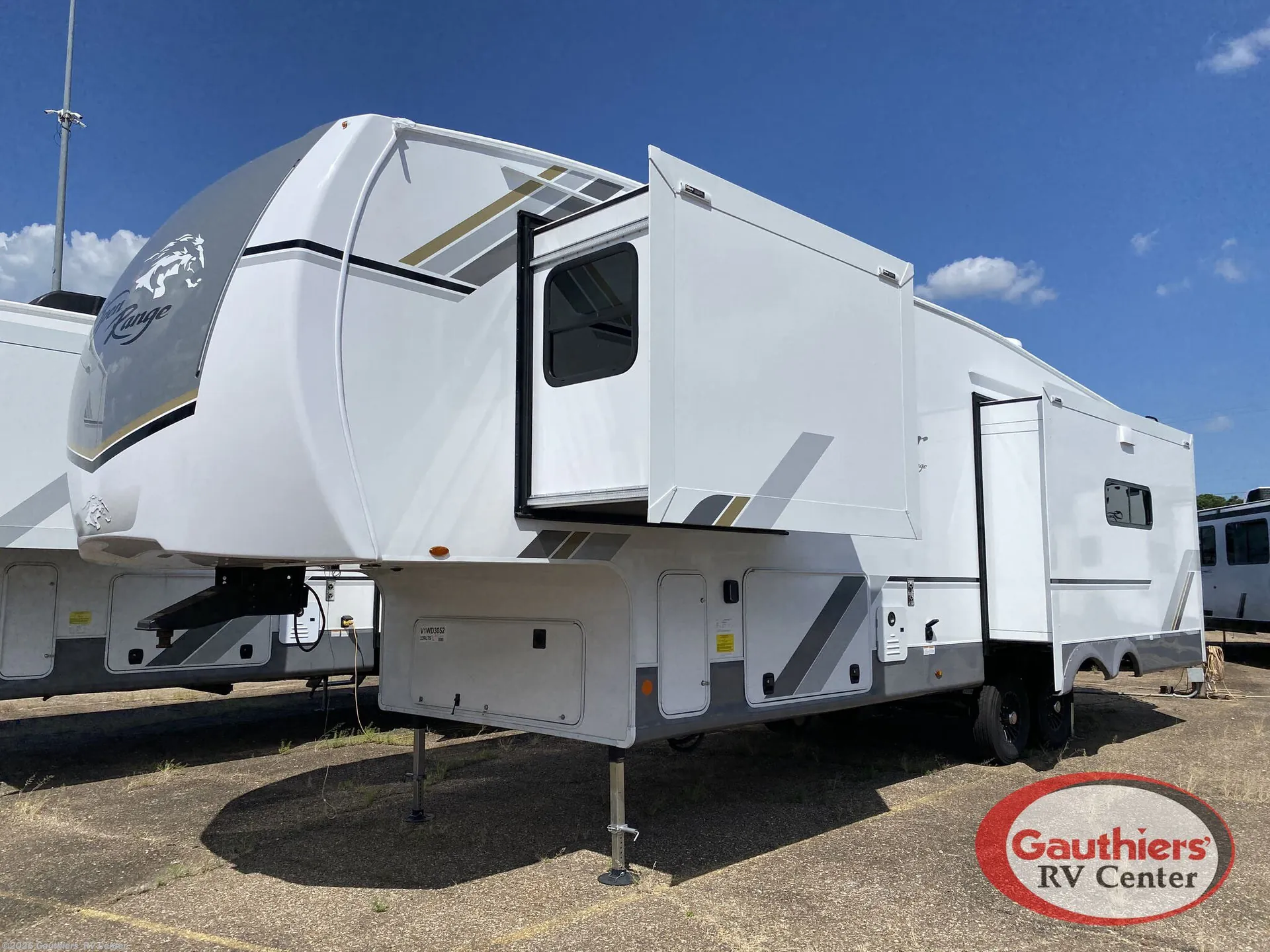 2027 Highland Ridge Open Range Roamer 32RLTS - Photo 4