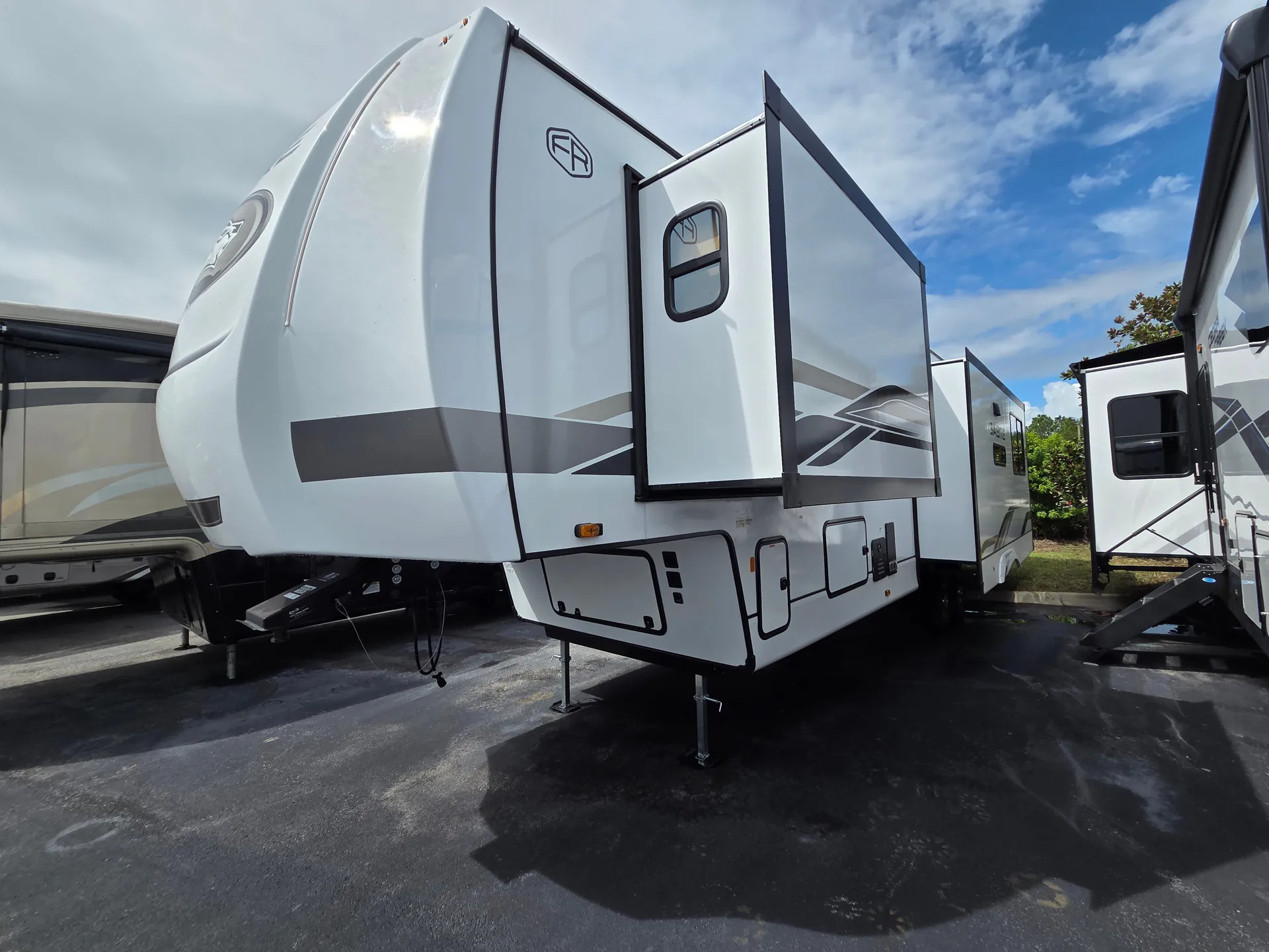 2026 Forest River Sabre 33RLP - Photo 3