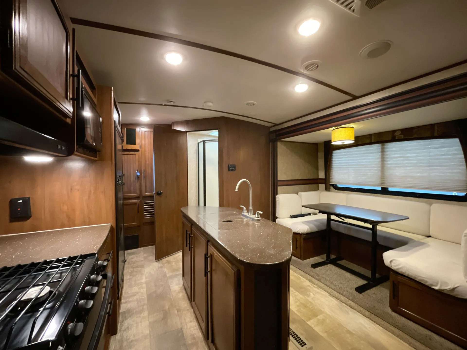 2016 Jayco White Hawk 24RDB — living area main