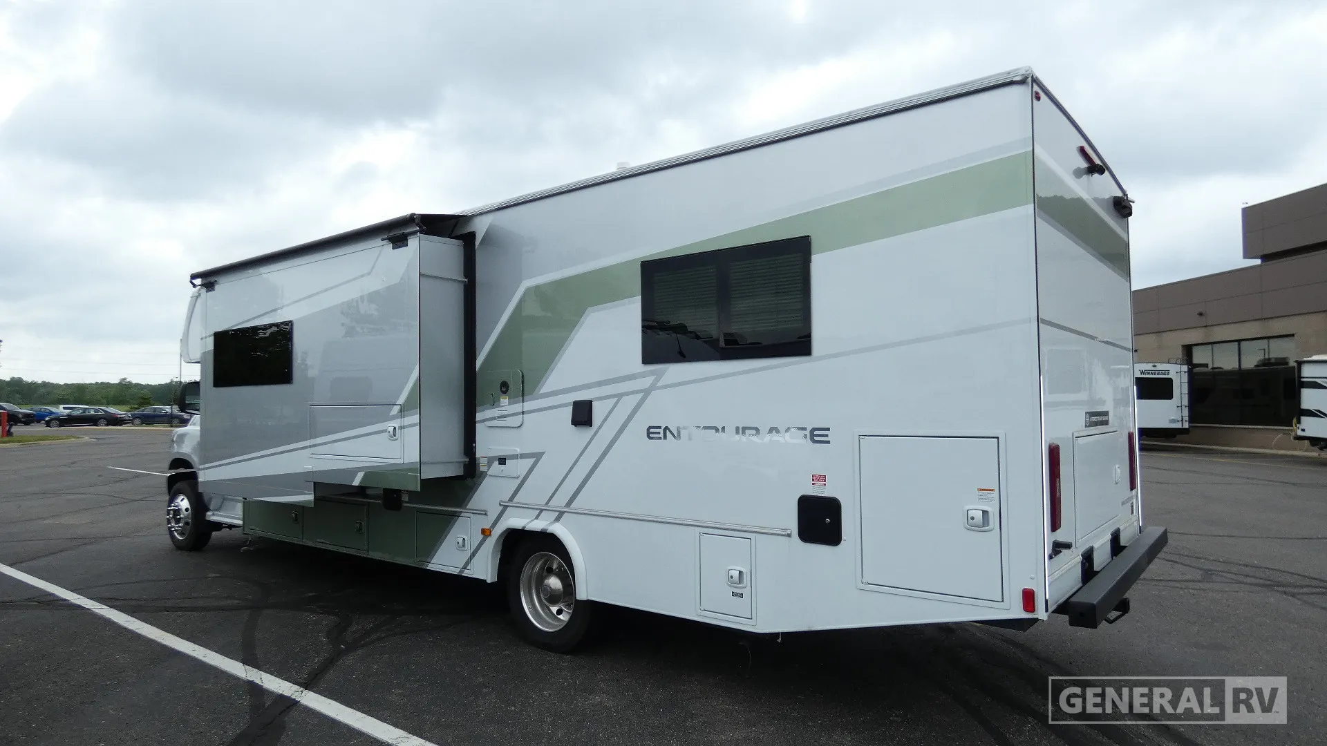 2026 Coachmen Entourage 320LV - Photo 4
