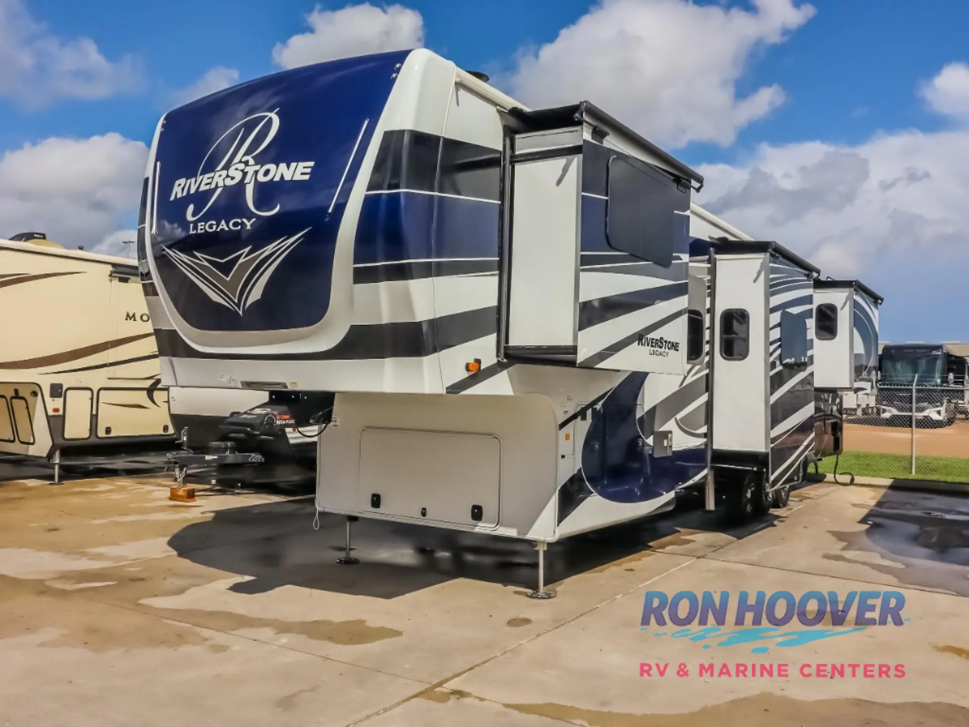 2024 Forest River RiverStone 421FK — Photo 6