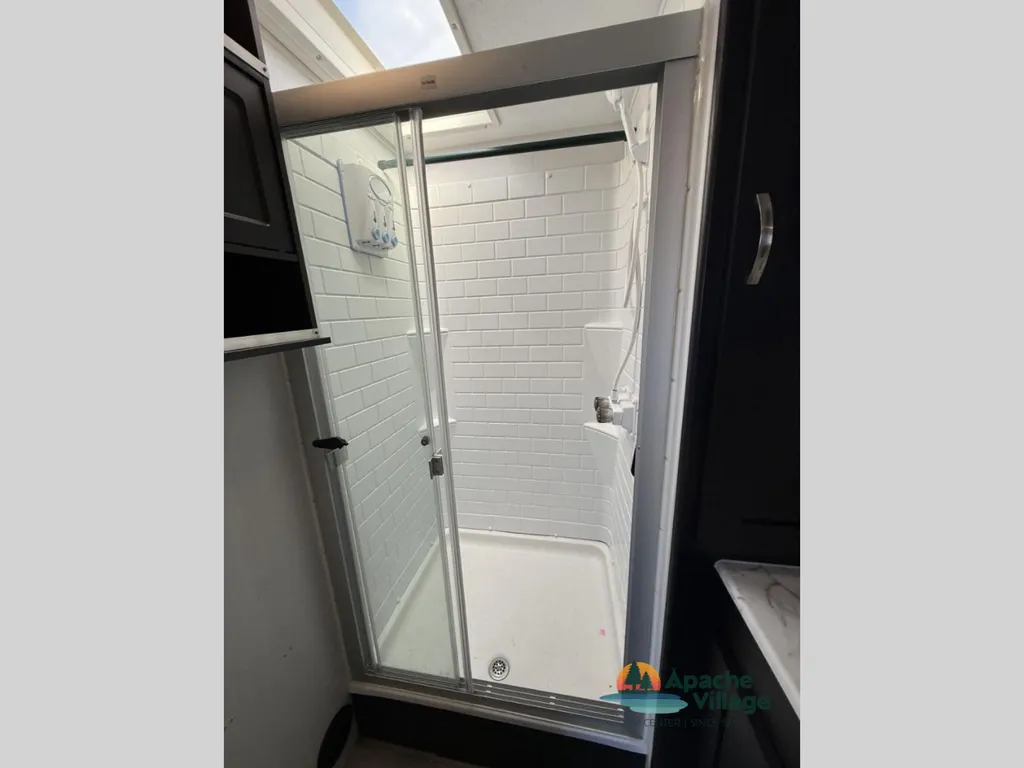 2023 Coachmen Freedom Express Ultra Lite 274RKS, Photos photo 18