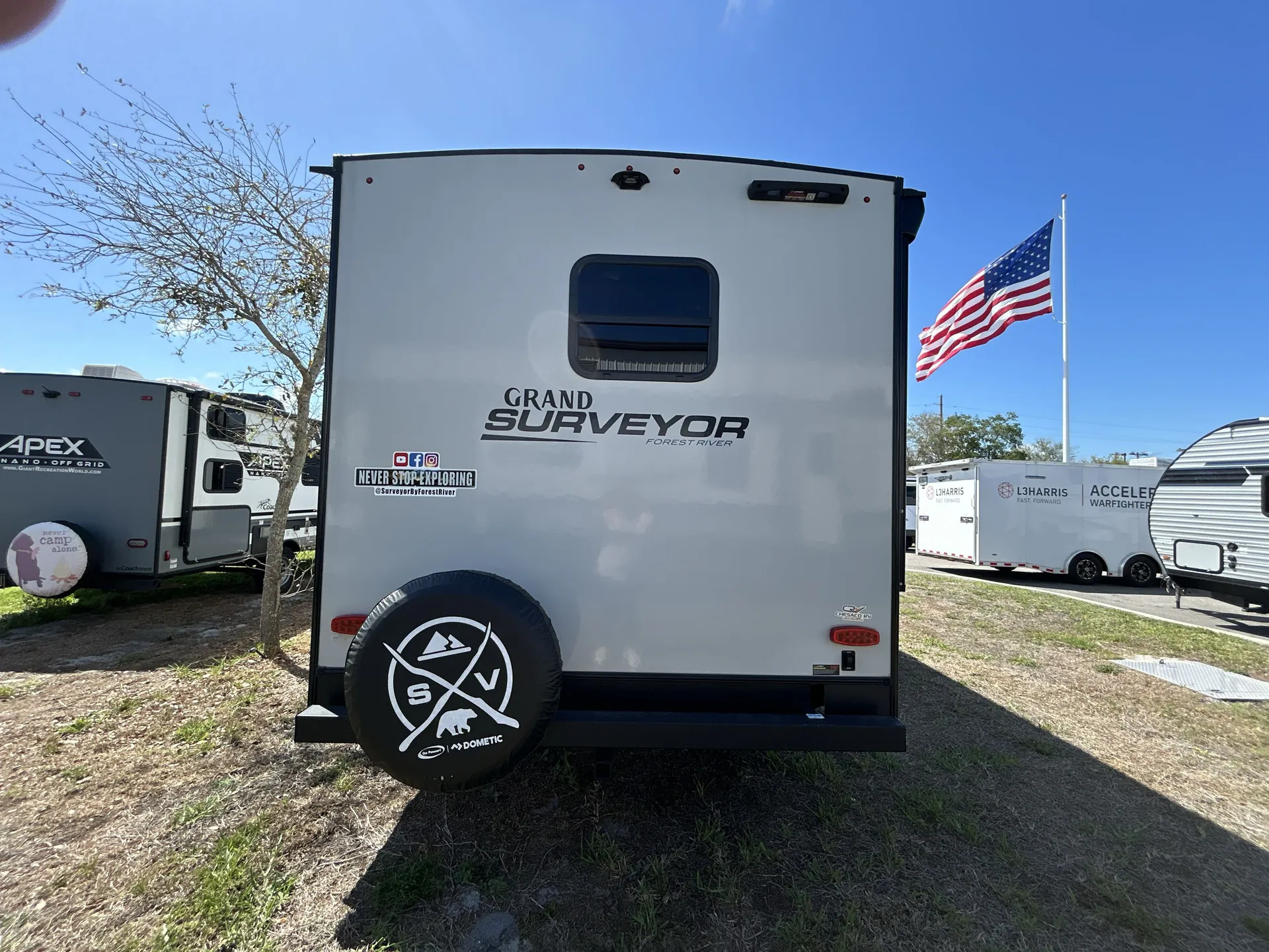2024 Forest River Grand Surveyor 268FKBS — backside