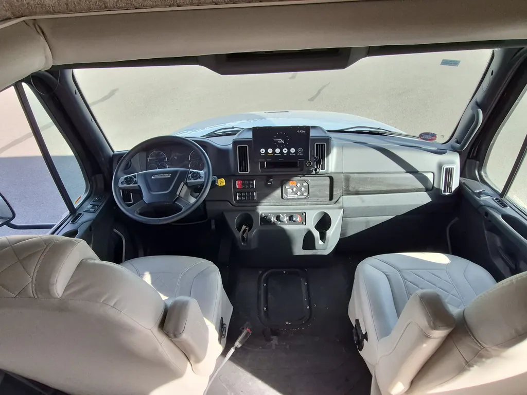 2027 Entegra Coach Accolade 37K, Photos photo 17