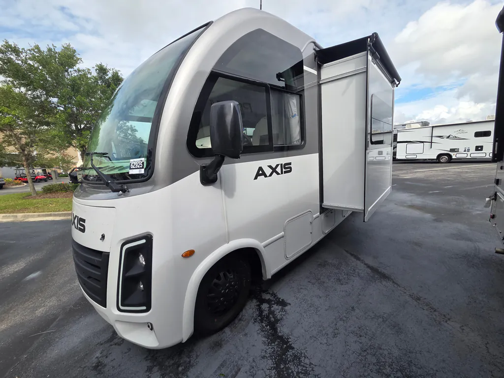 2026 Thor Motor Coach Axis 26.2, Photos photo 2
